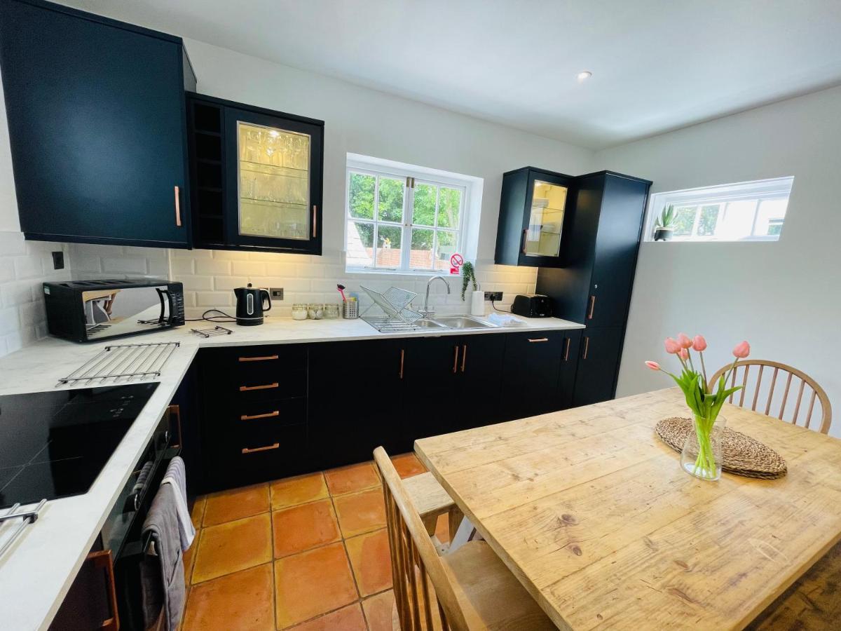 Nomihomes-Otis House-Free Parking X 2-Central -10Ppl Exeter Bagian luar foto